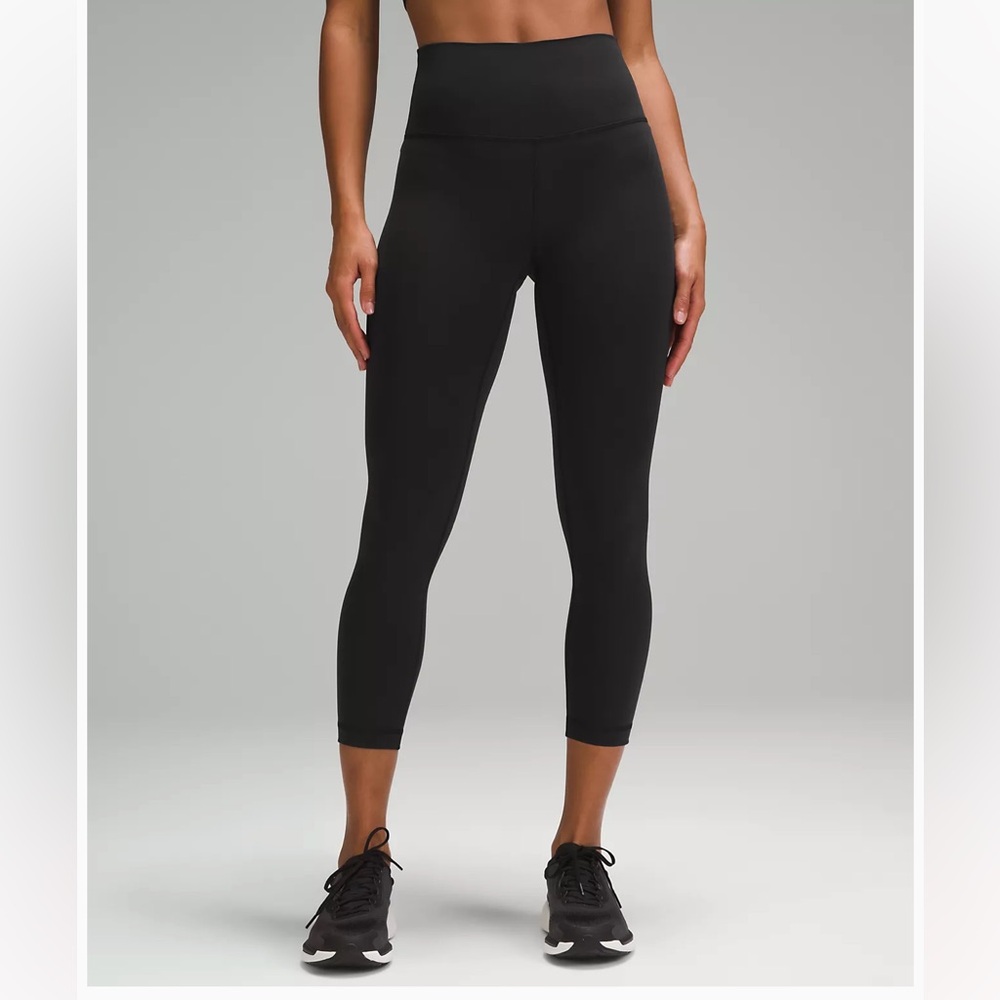 Lululemon black leggings